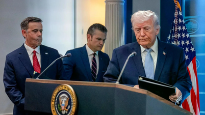 Президент Трамп проводит экстренное совещание с командой по вопросам безопасности, рассматривая возможность нападения на Иран.