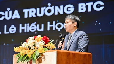 Uniwersytet Nauki i Technologii w Hanoi współpracuje z przedsiębiorstwami w celu wspólnego tworzenia kadry, która jest „praktyczna i praktyczna”.