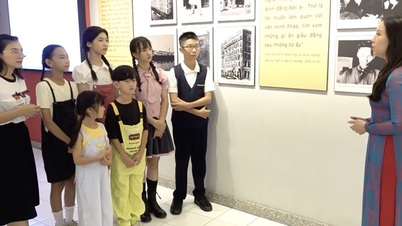 A, Here You Are!: Eine Reise auf den Spuren von Onkel Ho in Ho-Chi-Minh-Stadt aus der Perspektive eines Kindes.