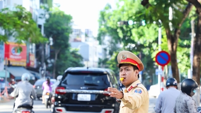 Công an Đà Nẵng nỗ lực điều tiết giao thông, bảo đảm an toàn kỳ thi tuyển sinh lớp 10