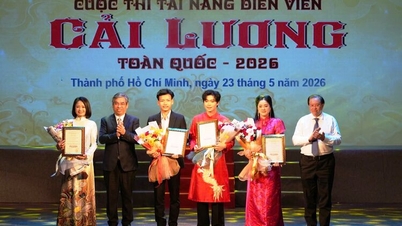 Bich Tram ganhou o primeiro prêmio no Concurso Nacional de Talentos de Atores Cai Luong de 2026.