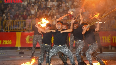 Impresionantes exhibiciones de artes marciales en el Festival Deportivo de la Policía Popular de 2026.