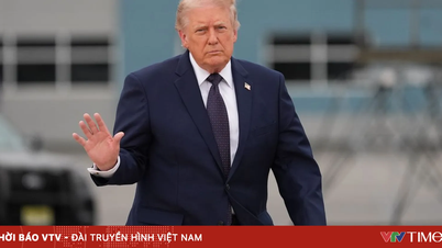 پرزیدنت ترامپ در حال بررسی پیشنهاد آتش‌بس ایران است.
