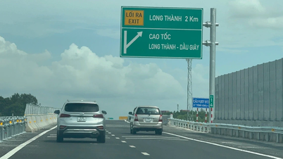 Încasarea taxelor pe autostrada expresă Ho Chi Minh City - Long Thanh va începe pe 24 mai, conform noului plan.