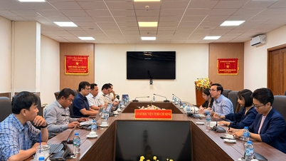 PTITHCM ຂະຫຍາຍການຮ່ວມມື AI ໃນເຕັກໂນໂລຊີຊີວະພາບ: ເມື່ອວິສະວະກອນເຕັກໂນໂລຊີເລີ່ມແກ້ໄຂບັນຫາສາທາລະນະສຸກ.