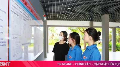 សិស្សានុសិស្សជាង ២១.០០០ នាក់នៅខេត្តហាទិញបានបំពេញបែបបទសម្រាប់ការប្រឡងចូលវិទ្យាល័យថ្នាក់ទី ១០។
