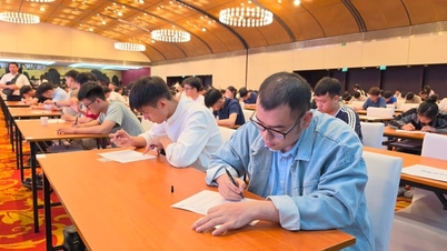 A Samsung Vietnam está recrutando estudantes de engenharia por meio do teste de aptidão GSAT.