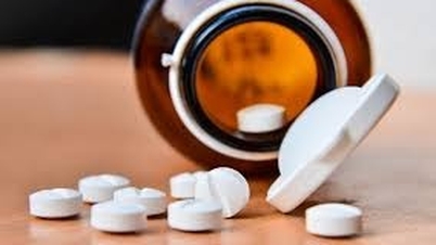 Aggiornamento medico del 24 maggio: Insufficienza cardiaca dovuta all'abuso di antidolorifici.
