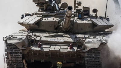 Hindistan, Rusya'nın dünyanın en iyi tanklarından 1000.'sini teslim etti.