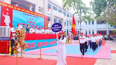ដុងណៃ៖ ពិធីបុណ្យកីឡាឃុំ និងសង្កាត់លើកដំបូងត្រូវបានប្រារព្ធឡើងយ៉ាងសប្បាយរីករាយ។