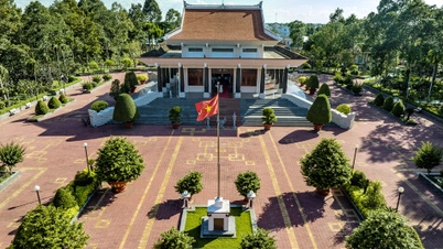 Area commemorativa del Presidente del Consiglio dei Ministri Pham Hung