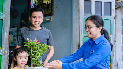 Ho Chi Minh şehrindeki gençler Yeşil Pazar gününde olumlu eylemler yaydı.