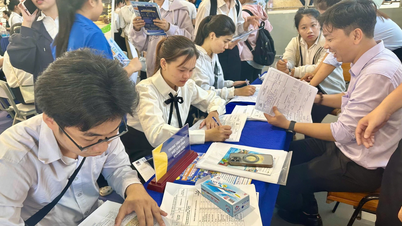 L'université de Khanh Hoa organise le salon de l'emploi 2026