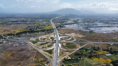 Rodovia Khanh Hoa - Buon Ma Thuot: Os primeiros 22 km, que ligam as florestas ao mar, estão prestes a entrar em operação.
