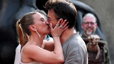 Come ha reagito il marito di Scarlett Johansson quando sua moglie ha baciato il suo collega nella vita reale?