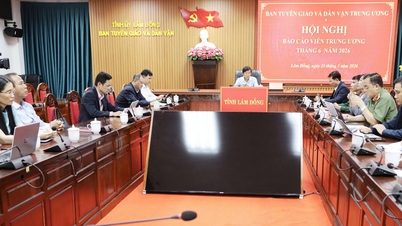 Ho Van Muoi, Vorsitzender des Volkskomitees der Provinz Lam Dong, nahm im Juni 2026 an der Konferenz der zentralen Berichtspflichtigen teil.