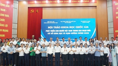 Membangunkan rakyat Vietnam yang serba boleh pada era baharu.