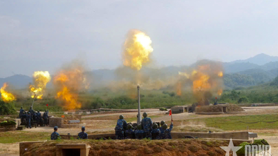 Le régiment 228 (division 365) mène une formation approfondie et participe à des campagnes d'émulation pratiques.