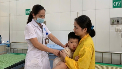 สภาพอากาศร้อนจัดเพิ่มความเสี่ยงต่อโรคระบบทางเดินหายใจในเด็ก และโรคหลอดเลือดสมองในผู้สูงอายุ
