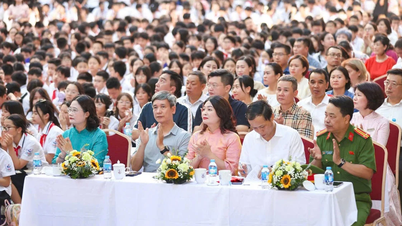 Kjennetegnet på en banebrytende skole som implementerer Google Digital Classroom i Hanoi.