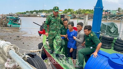 Lo squadrone 2 della Guardia di Frontiera ha prontamente soccorso i pescatori in difficoltà in mare.