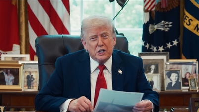 លោក Trump ទាមទារឱ្យទីក្រុងតេអេរ៉ង់ប្រគល់អ៊ុយរ៉ាញ៉ូម ខណៈដែលអ៊ីរ៉ង់អះអាងថាបានទម្លាក់យន្តហោះគ្មានមនុស្សបើកមួយគ្រឿងនៅឈូងសមុទ្រពែរ្ស។