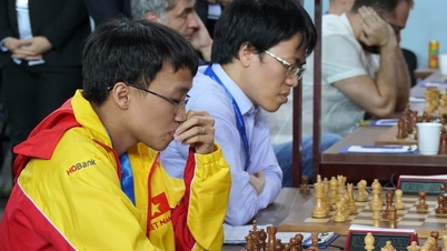 Deux prodiges, Quang Liem et Truong Son : surmonter le succès et l'échec, en se soutenant mutuellement à chaque étape.