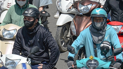 気温40度の猛暑の中、バイク乗りはどんなことを我慢しなければならないのでしょうか？