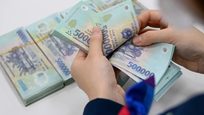 ابتداءً من الأول من يوليو، قد يحصل الموظفون الحكوميون الموهوبون على بدلات تصل إلى 300% من رواتبهم لمدة 5 سنوات.