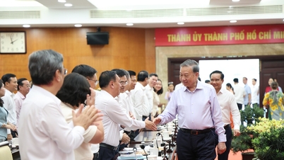 Nhiều cơ chế 'siêu vượt trội' cho TP.HCM trong nghị quyết mới của Bộ Chính trị