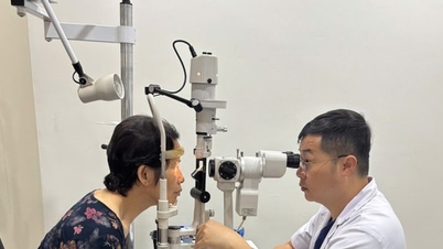 Thiết thực chương trình “Mắt sáng cho Người cao tuổi” ở phường Tây Hồ