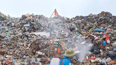 Contrôle de la pollution environnementale pendant l'été à la décharge de Nam Son.