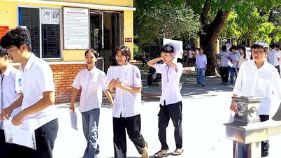 Para kandidat dari provinsi Hung Yen telah menyelesaikan ujian masuk akhir untuk kelas 10 di sekolah menengah umum non-spesialisasi.
