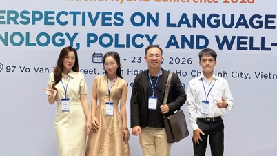 HSU İngiliz Dili ve Edebiyatı öğrencileri, OPENTESOL 2026 Uluslararası Konferansı'nda araştırmalarını sundular.