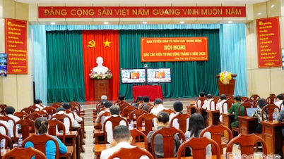 Bài 2: Công tác chính trị, tư tưởng “đi trước, mở đường”
