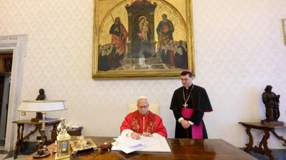 Papst Leo XIV. ergriff entschiedene Maßnahmen in der Frage der künstlichen Intelligenz und forderte Schritte, um zu verhindern, dass die KI die Menschheit „beherrscht“.
