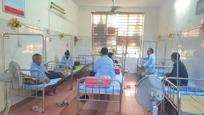 Medical facilities in Thanh Hoa are implementing measures to help patients cope with the heat.