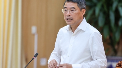 Premiér Le Minh Hung: Can Tho potřebuje silnou změnu myšlení, větší odhodlání a mnohem větší úsilí k dosažení průlomů.
