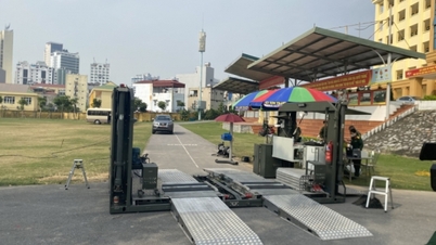 Establishing model units for logistics and technical training.