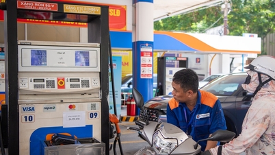Este benzina E10 mai ieftină decât benzina minerală RON95?