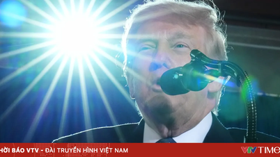 AS dan Iran secara bersamaan bernegosiasi dan meningkatkan tekanan militer.