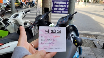 Hanoi has set out a specific roadmap for implementing electronic parking fees for all parking lots, vehicle storage areas, and bus stations across the city starting this year.