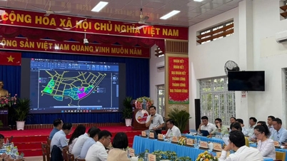 ເລັ່ງລັດການບຸກລຸກທີ່ດິນໃນພາກຕາເວັນອອກຂອງນະຄອນໂຮ່ຈິມິນ: ຮັດແໜ້ນຄວາມຄືບໜ້າຂອງໂຄງການພື້ນຖານໂຄງລ່າງ.