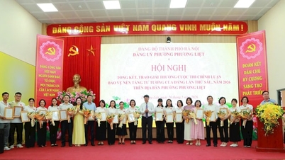 Phuong Liet Ward: Difundir la fuerza para proteger los fundamentos ideológicos del Partido desde las bases en la era digital.