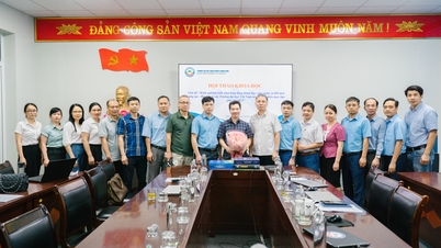 L'Università Industriale di Quang Ninh ha organizzato una conferenza scientifica sull'innovazione e la trasformazione digitale nell'istruzione superiore.