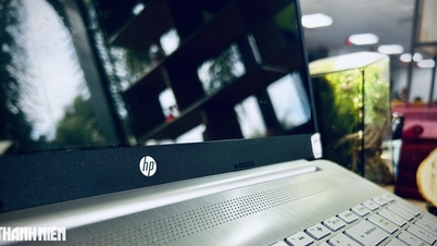 Una serie di laptop HP di fascia alta si sono improvvisamente trasformati in "mattoni" da un giorno all'altro.
