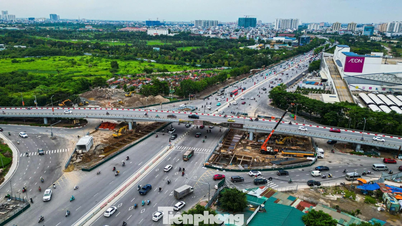 ภาพแสดงพื้นที่ก่อสร้างขนาดใหญ่ของอุโมงค์ลอดใต้ถนนโคลินห์ หลังจากดำเนินการก่อสร้างมา 7 เดือน
