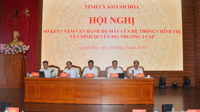Banyak usulan dan rekomendasi terkait penerapan sistem pemerintahan lokal dua tingkat di Khanh Hoa.