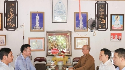 Obec Dai Xuyen: Návštěva a blahopřání buddhistickým institucím u příležitosti oslav Buddhových narozenin v roce 2026.