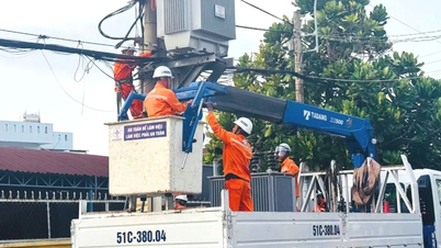Nắng nóng bao trùm, tiêu thụ điện tăng vọt
